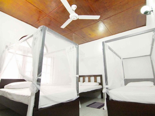 2in1 Kandy Hostel image 12